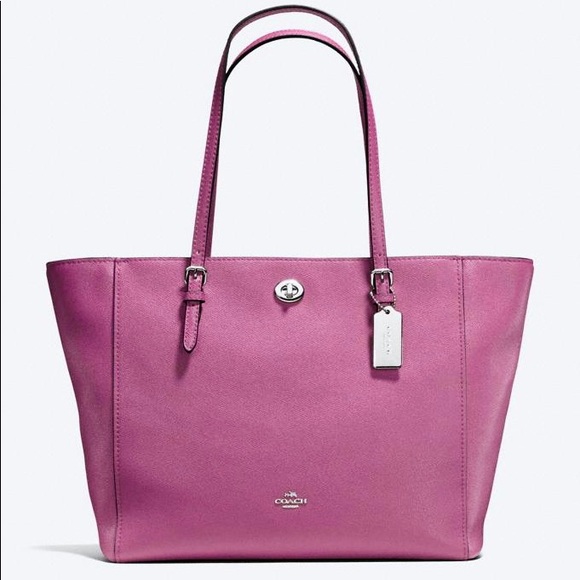 Coach Handbags - 🌺NWOT LARGE TURNLOCK TOTE